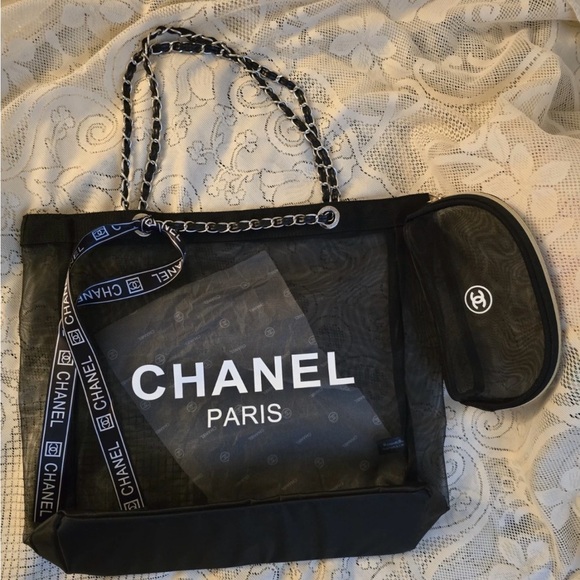 CHANEL Black Mesh Shoulder Tote Bag VIP Gift With Silver Chain & Pouch(NEW) - Picture 5 of 9